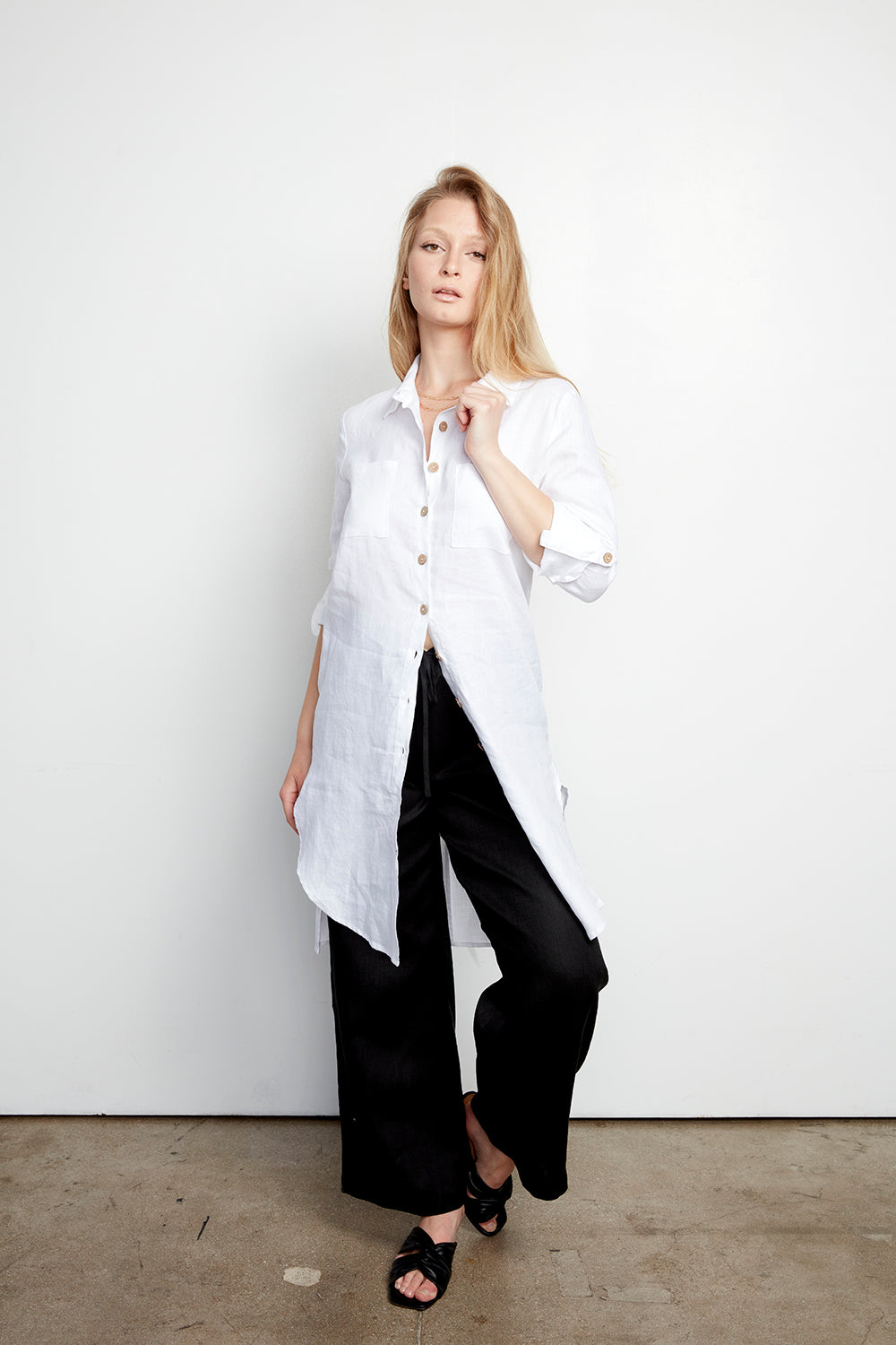 チュニック Uhr - uhr Dot Volume Tunic NIKKI Linen Button Tunic, 2 Colors – 4OURDREAMERS